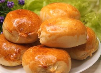 ყველიანი კარტოფილის ფუმფულა ღვეზელების ამ რეცეპტით მომზადება საუკეთესო დიასახლისად გაქცევთ