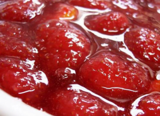 მარწყვის მურაბის ამ რეცეპტით ბავშვებს გაახარებთ