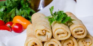 თუ გსურთ სრულყოფილი ბლინების დამზადება, აიღეთ მაიონეზი და დაიწყეთ.