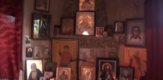 ქართულ ოჯახში დაბრძანებულმა ხატებმა მირონის დენა დაიწყეს – ნახეთ უახლესი სასწაულის ვიდეო