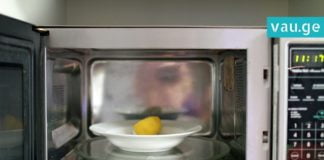 მან ლიმონი გაჭრა და მიკროტალღოვან ღუმელში დადო. შედეგით ყველა დიასახლისი აღფრთოვანდება
