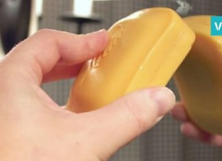 მან სარკეს ჩვეულებრივი საპონი წაუსვა და… ხრიკი, რომელიც ყველას გამოადგება