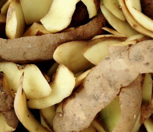 კარტოფილის კანი თმის ზრდას უწყობს ხელს! ამიერიდან მას აღარასდროს გადააგდებთ!