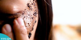 მოამზადეთ მარტივად ყავის ნიღაბი თვალის ირგვლივ შავი წრეების გასაქრობად