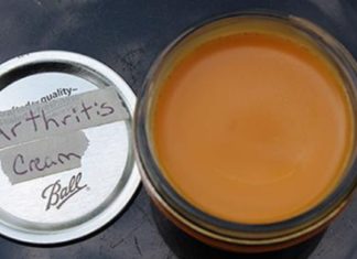 მდოგვისა და თაფლის შესანიშნავი კრემი, რომელიც გასაოცრად კურნავს პოდაგრას, ბურსიტს, ართრიტს და უამრავ სახსრების დაავადებას.