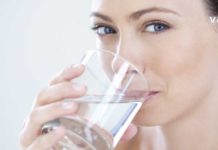 ეს სიმპტომები მიგითითებთ იმაზე, რომ თქვენ მეტი წყალი გჭირდებათ!