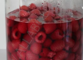 ჟოლოს ნაყენი კურნავს ანემიას, ჩიყვს და სხვა დაავადებებს. რეცეპტი მარტივად მოსამზადებელია!