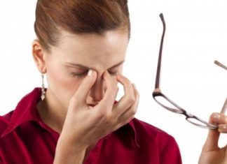 გადატვირთული მუშაობის შემდეგ თვალების დასვენებით თქვენ ხელს შუწყობთ ნერვულ სისტემას და ტვინს, რომ აღადგინოს სხეული მთლიანად