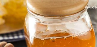 მკურნალობა თაფლით: უნდა აღინიშნოს, რომ თაფლის ეფექტი გაიზრდება, თუ მას სამკურნალო მცენარეების ნაყენებთან და ნახარშებთან ერთად გამოიყენებთ.