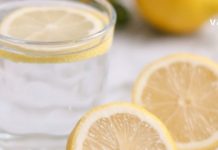 ლიმონიანი წყალი: შეცდომა, რომელსაც მილიონობით ადამიანი უშვებს ყოველ დილით!