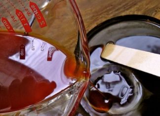 ეს ზეთი ყველაზე ეფექტურია რადიკულიტის სამკურნალოდ! სცადეთ და არ ინანებთ!