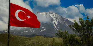 თურქეთის ავიაბილეთების დაზოგვის გზამკვლევი: ყველაფერი ერთ სივრცეში თურქეთის დროშა